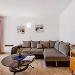 Apartment Sao Rafael